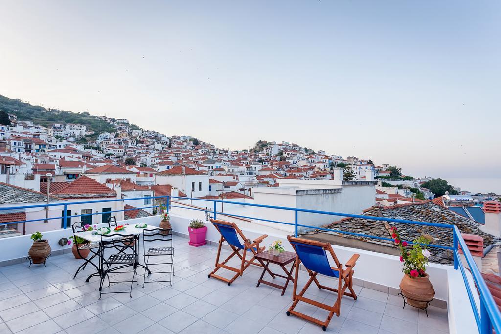 Aggela Guesthouse Скопелос Экстерьер фото